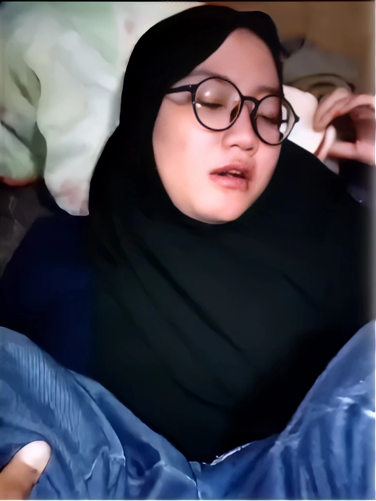 Bokep Indo | Genjot Hijab Chubi Pantatnya Empuk Banget